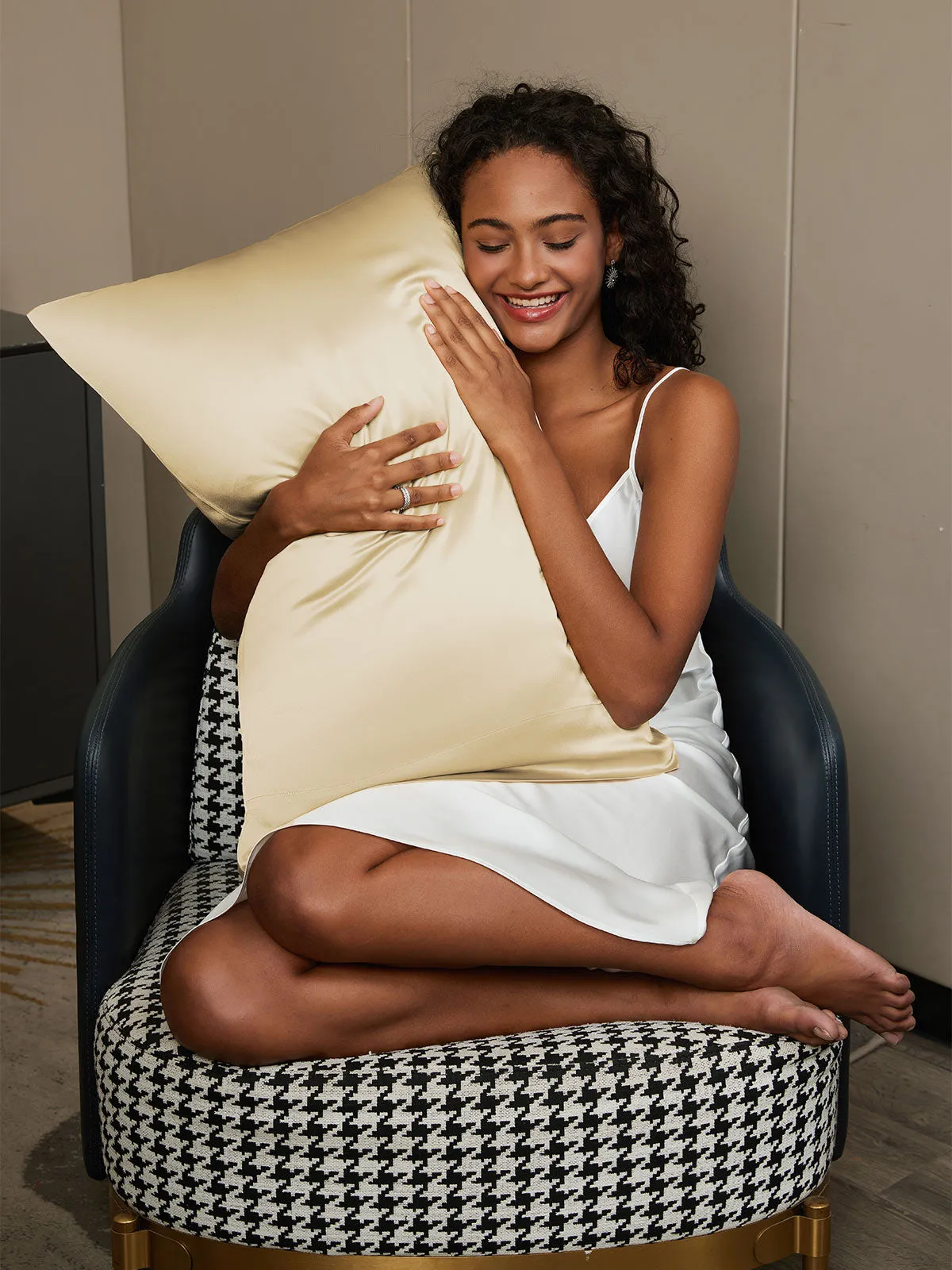 30Momme Luxurious 100% Silk Pillowcase - Envelope