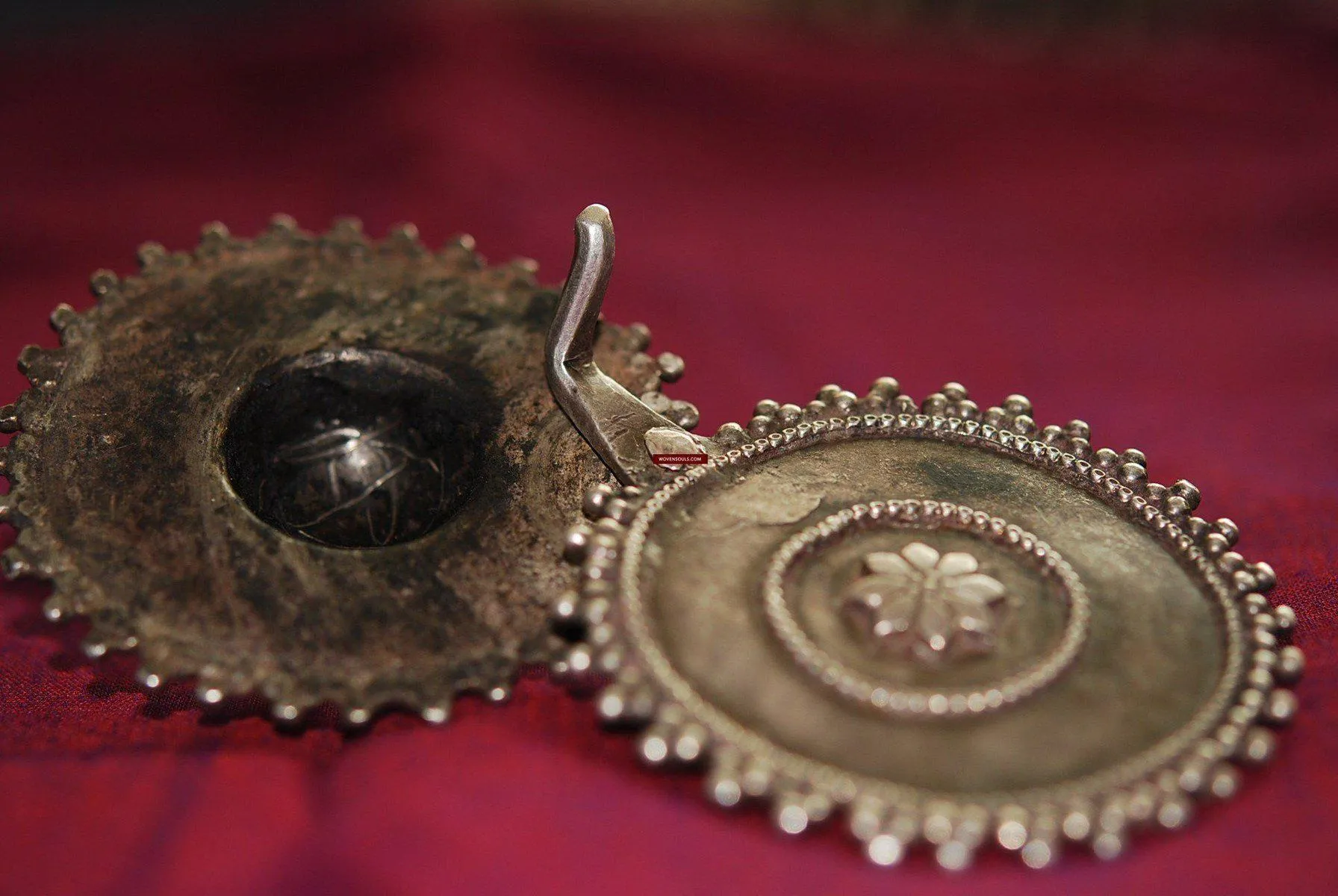 332 SOLD Exquisite Old Silver Kajal Kohl Maker