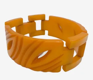 40s Butterscotch Bakelite Carved Hinged Bracelet