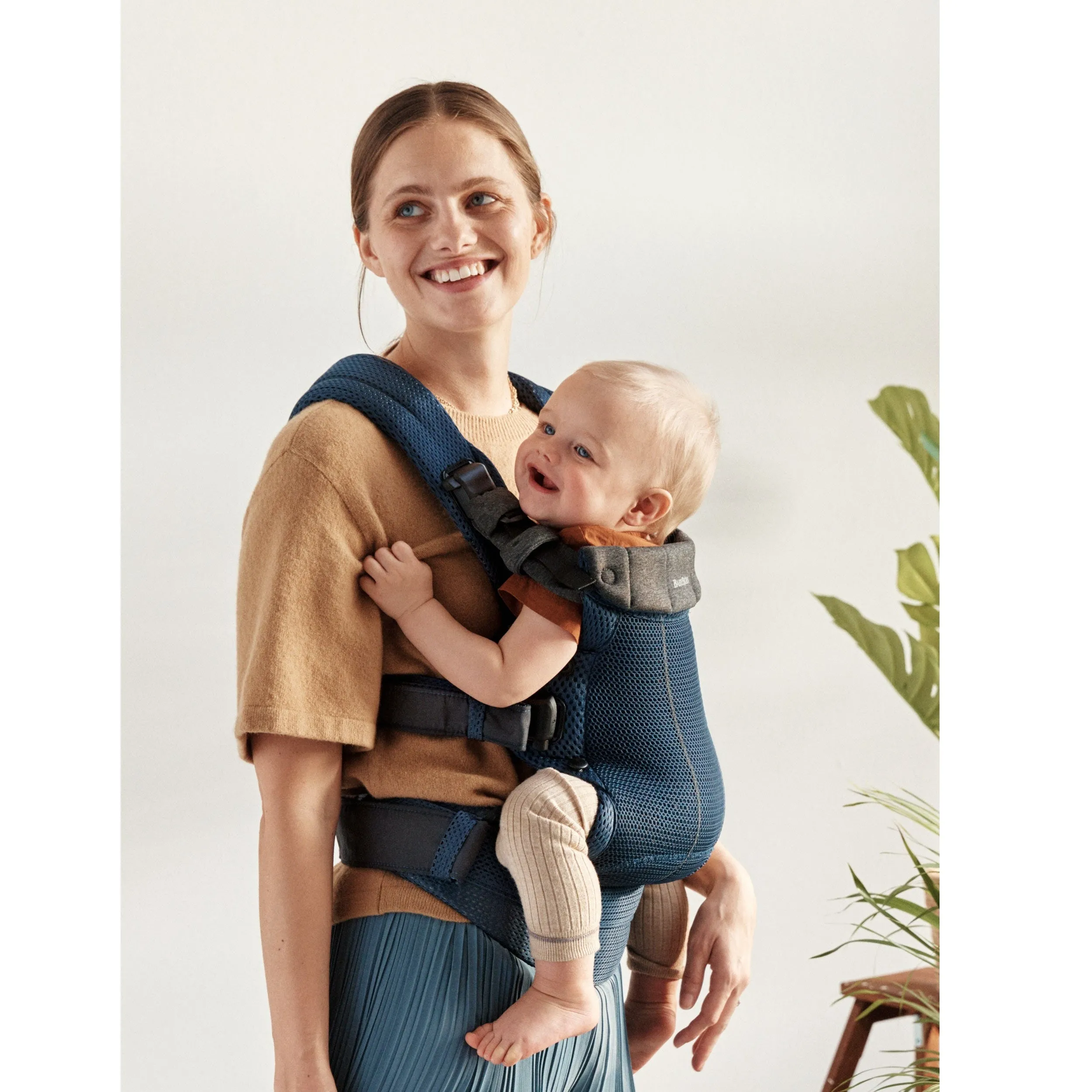 BABYBJÖRN Baby Carrier Harmony