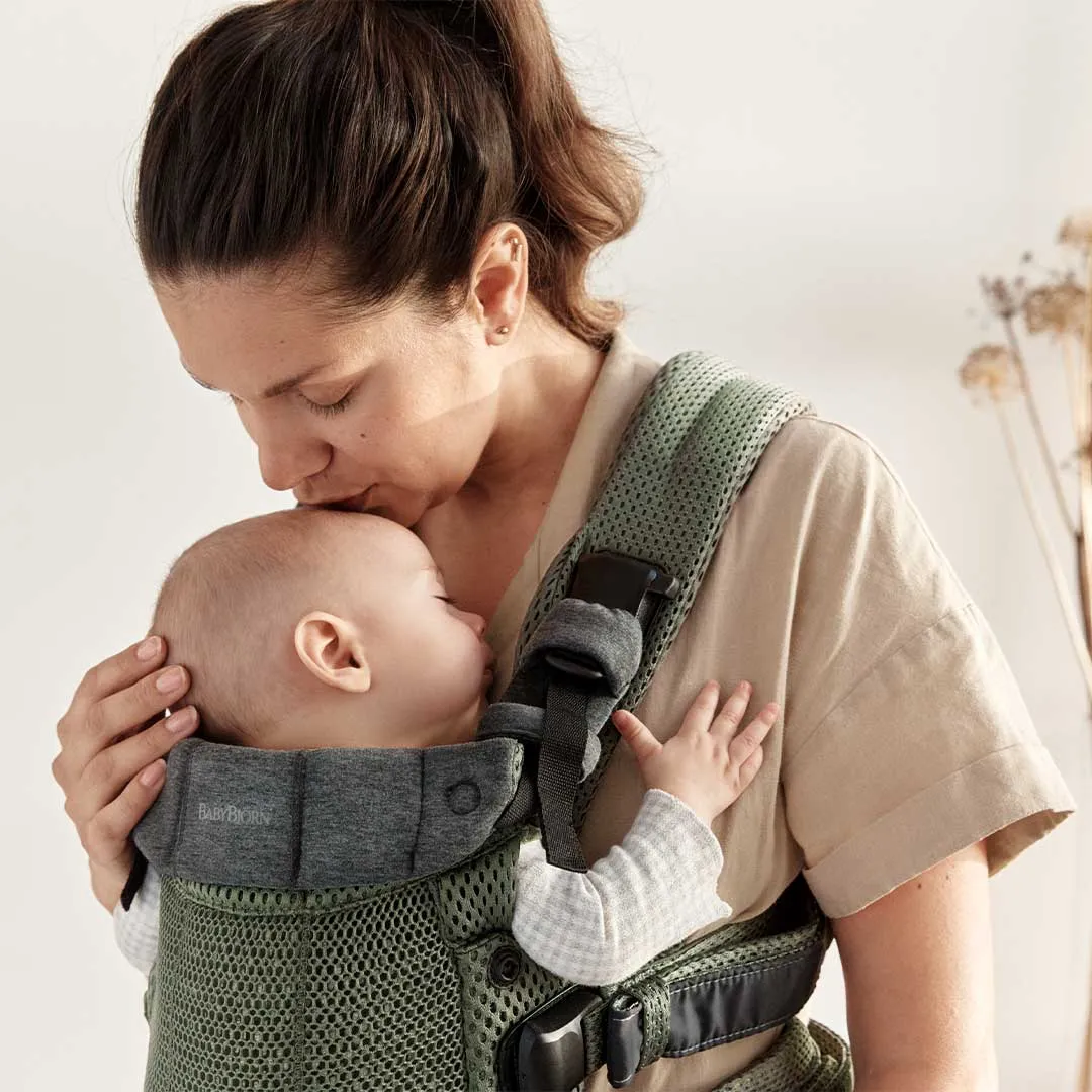 BabyBjörn Harmony Baby Carrier - Dark Green - 3D Mesh