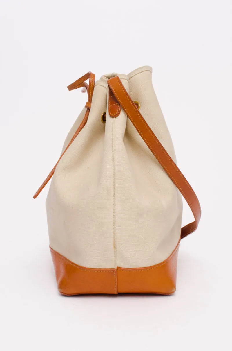 CANVAS BUCKET BAG