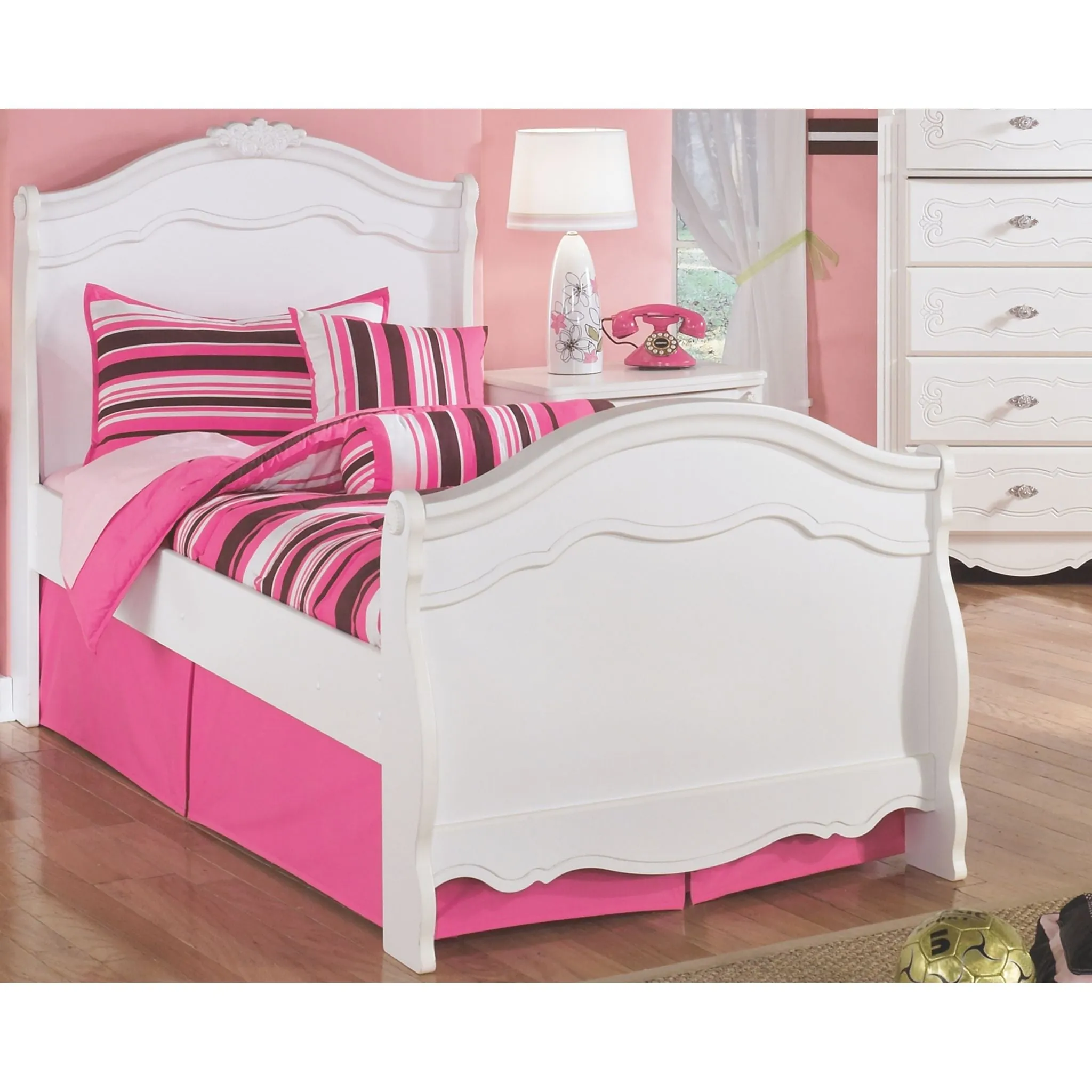 Exquisite 3 Piece Twin Sleigh Bed