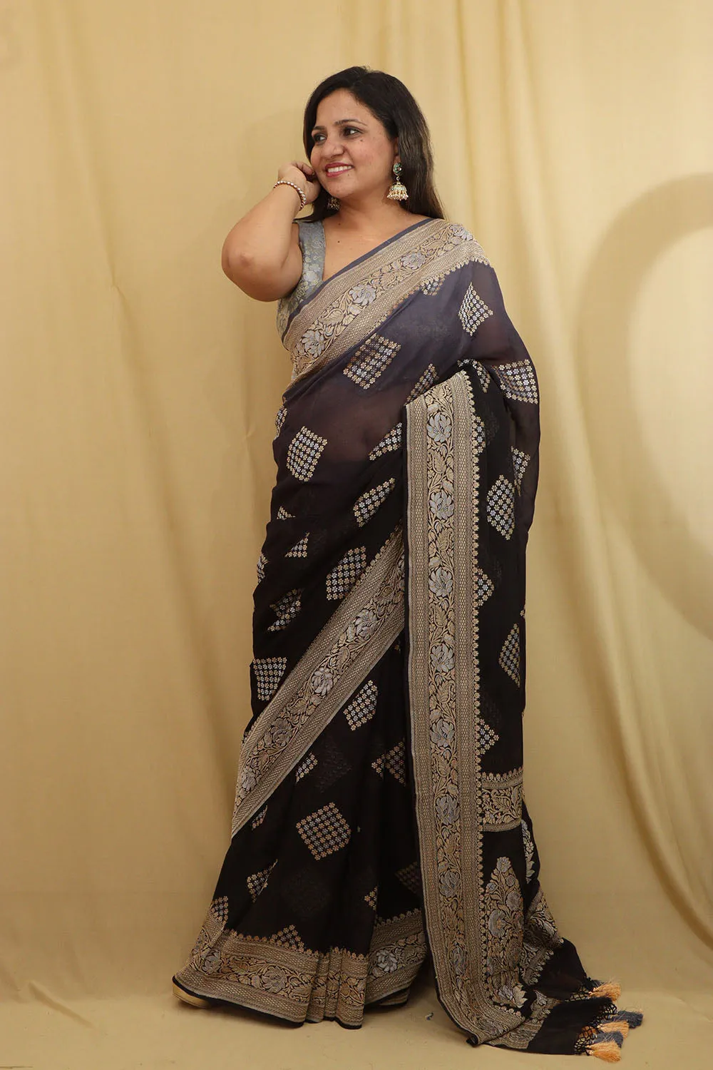 Exquisite Black & Grey Banarasi Georgette Saree