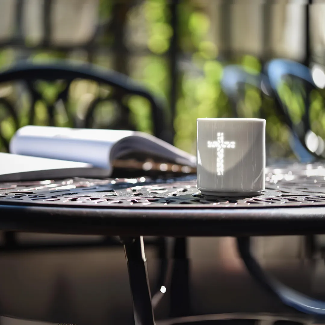 Exquisite Cross Tea Cup