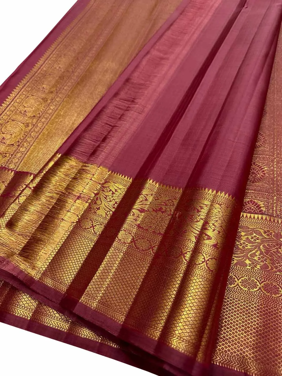 Exquisite Pink Handloom Kanjeevaram Pure Silk Saree