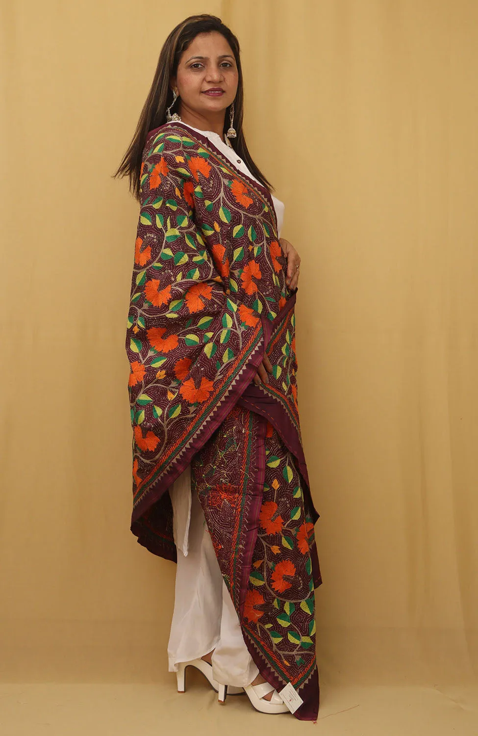 Exquisite Purple Kantha Silk Dupatta with Hand Embroidery