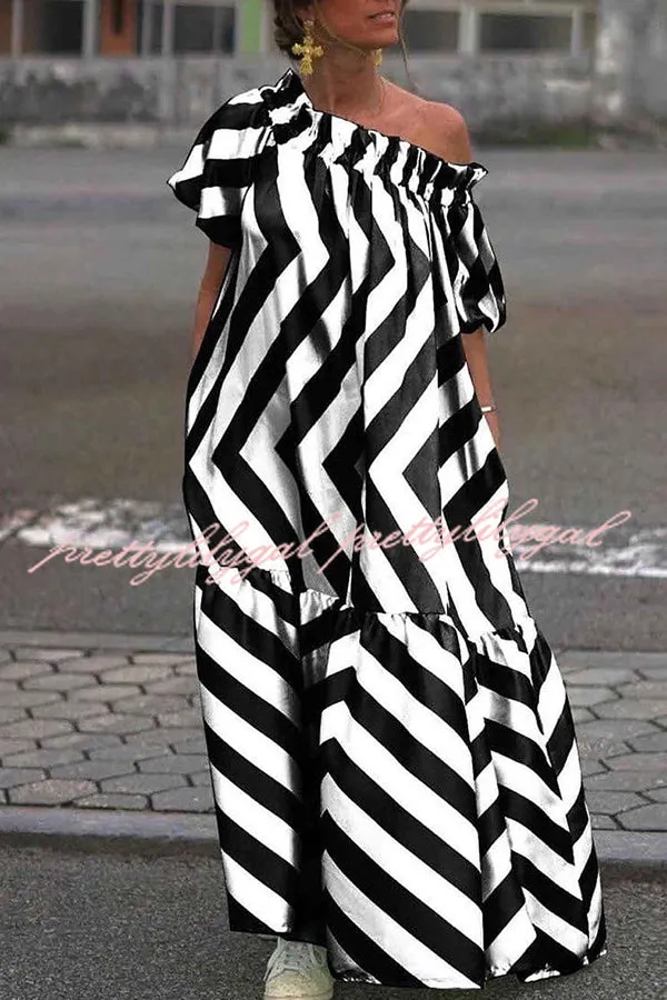 Exquisite Striped Patchwork Bell Sleeve Pocket Maxi Dress