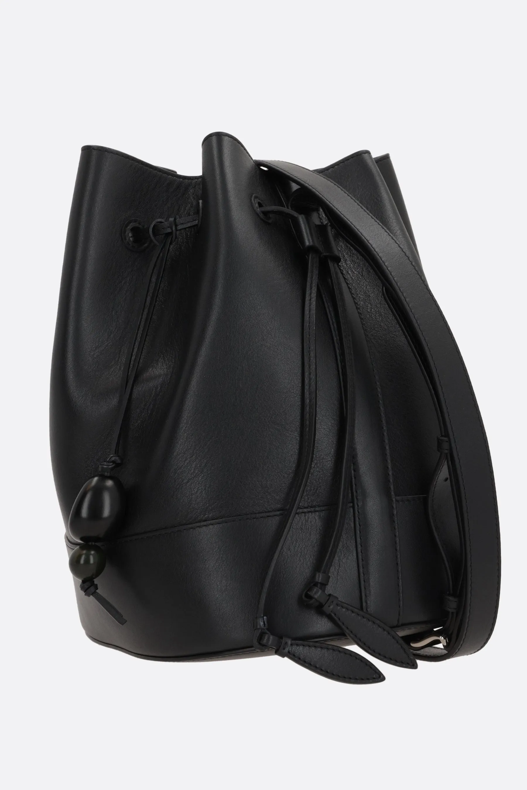 extra large bucket bag in nappa