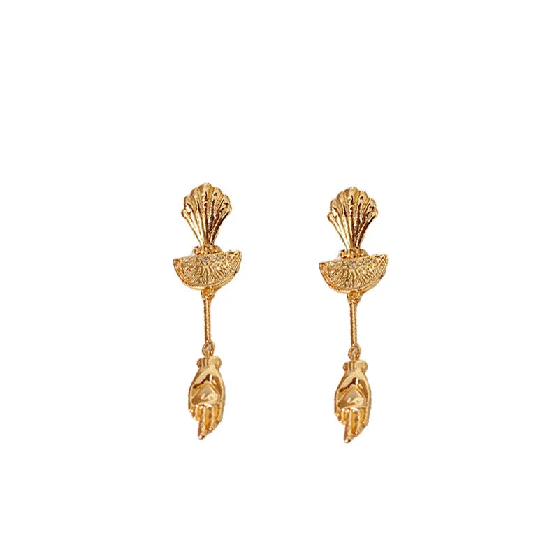 Luxurious Shell Geometric Alloy Electroplating Earrings