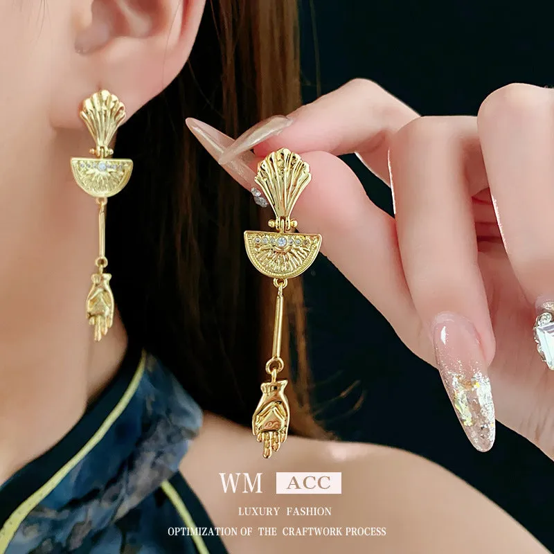 Luxurious Shell Geometric Alloy Electroplating Earrings