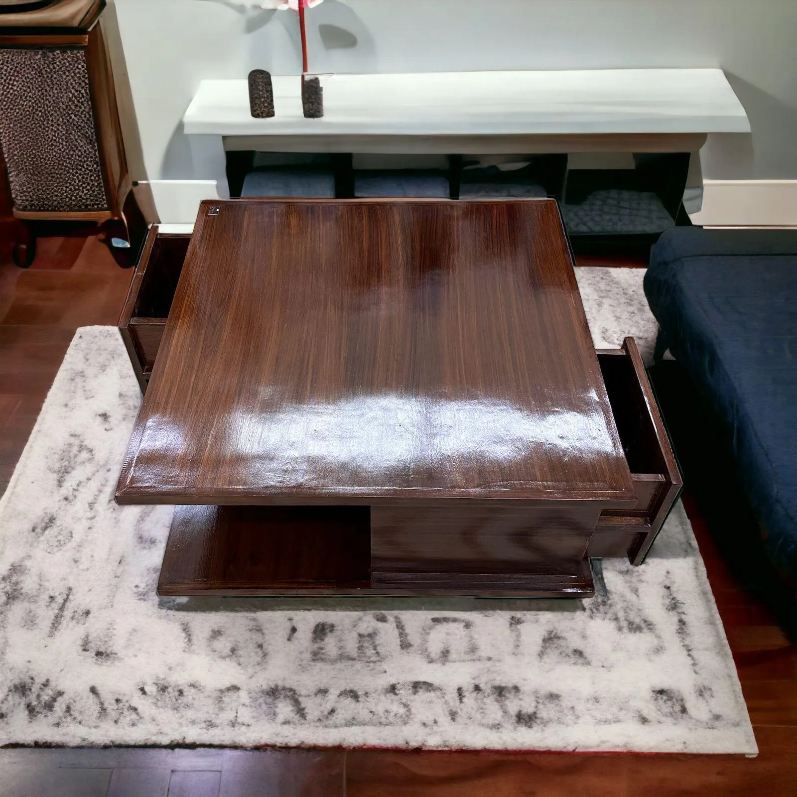 Luxurious Wooden Handmade Solid Sheesham Wood Coffee Table