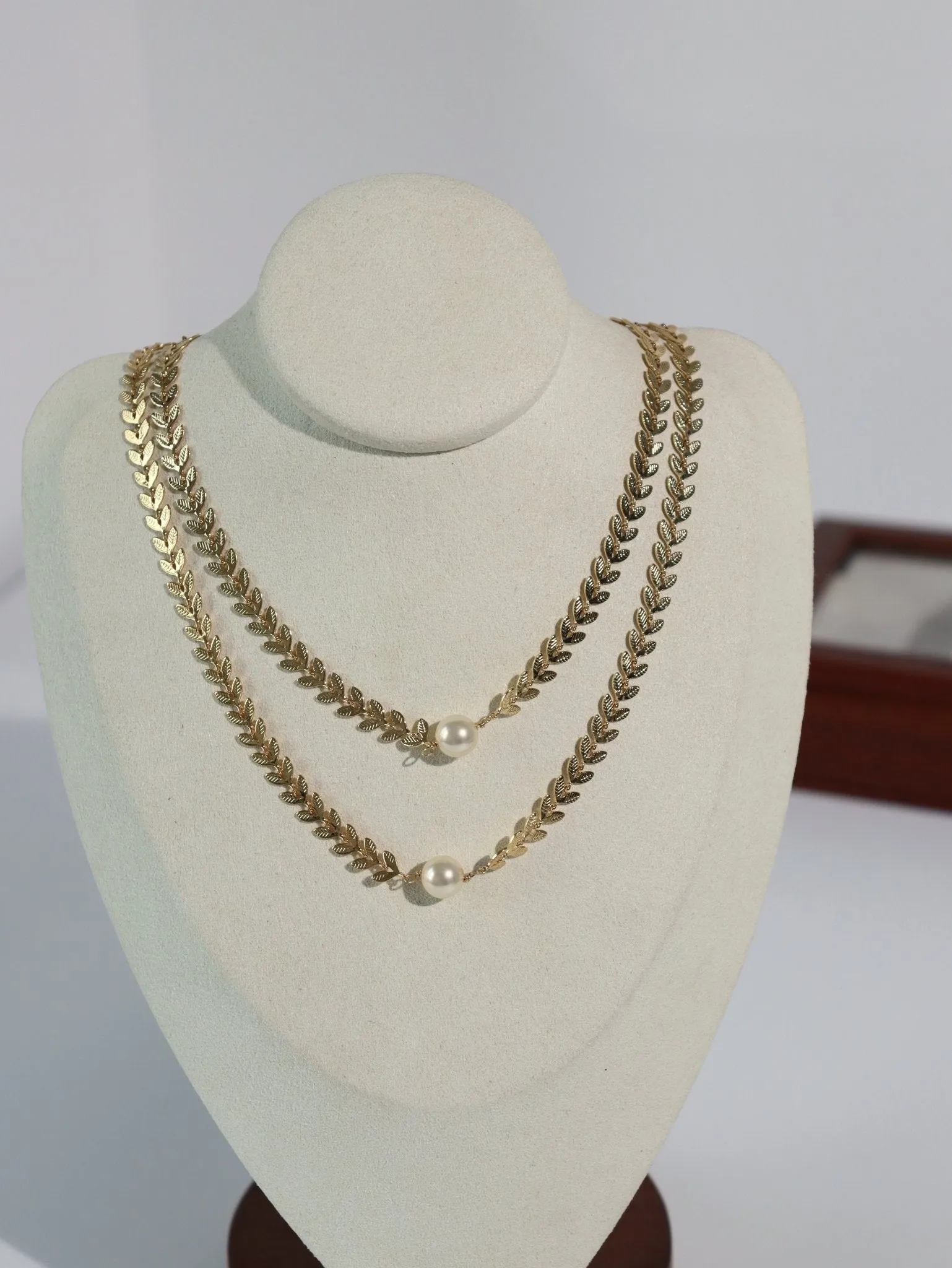 Maple Leaf Pearl Chain Necklace