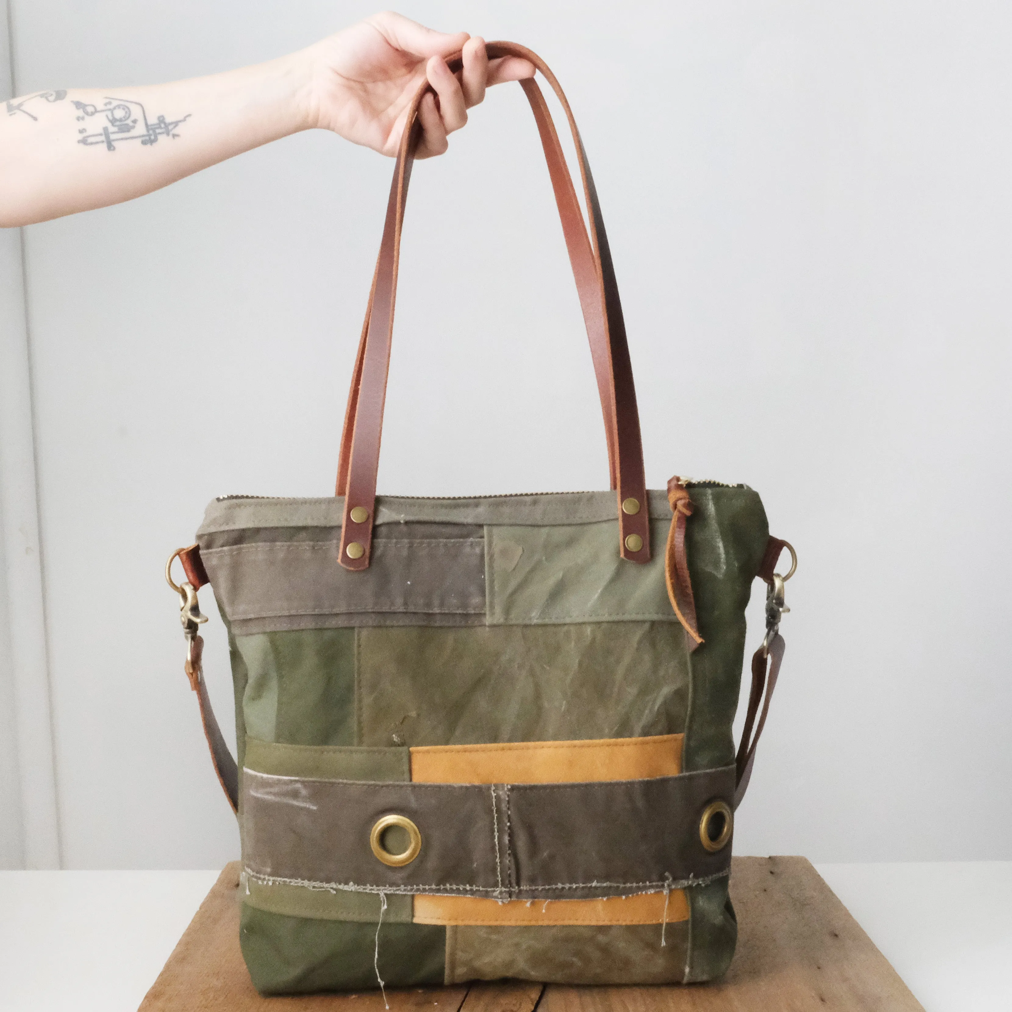 Military Tote No. 92