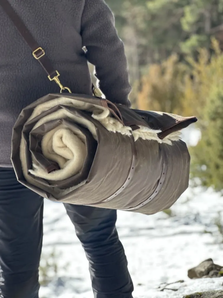 Oilskin Cowboy Bedroll with Leather Bedroll Carrier