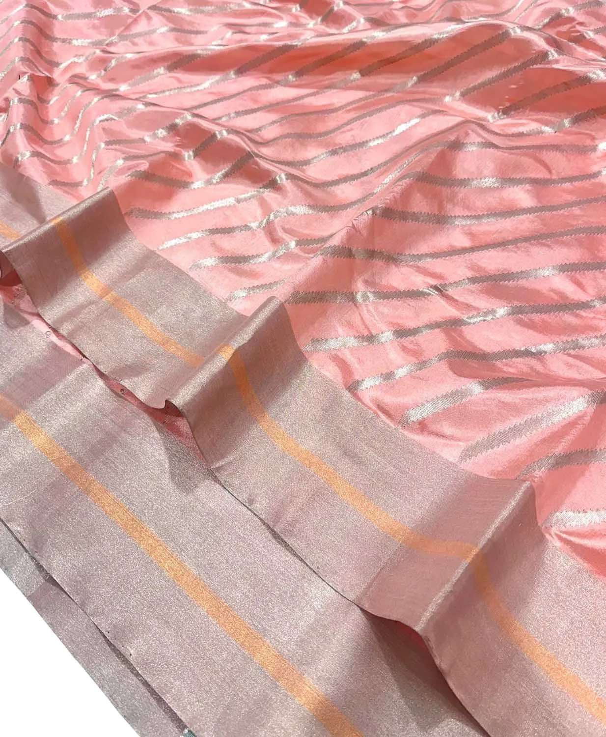 Peach Chanderi Handloom Silk Saree - Elegant and Luxurious