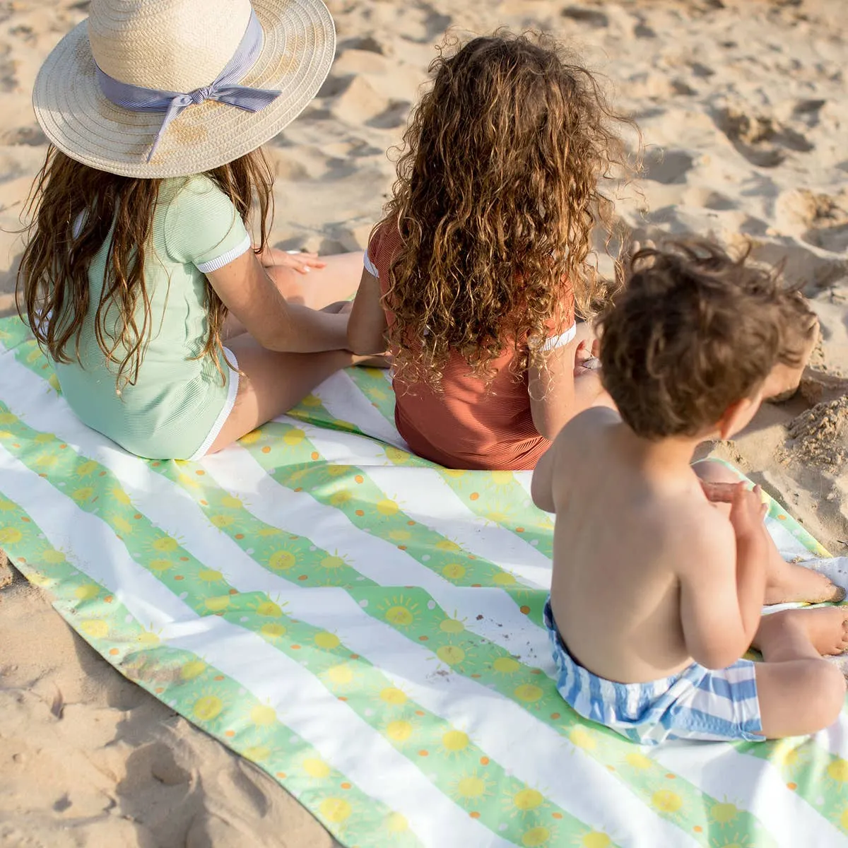 Quick Dry Towels - Fun in the Sun