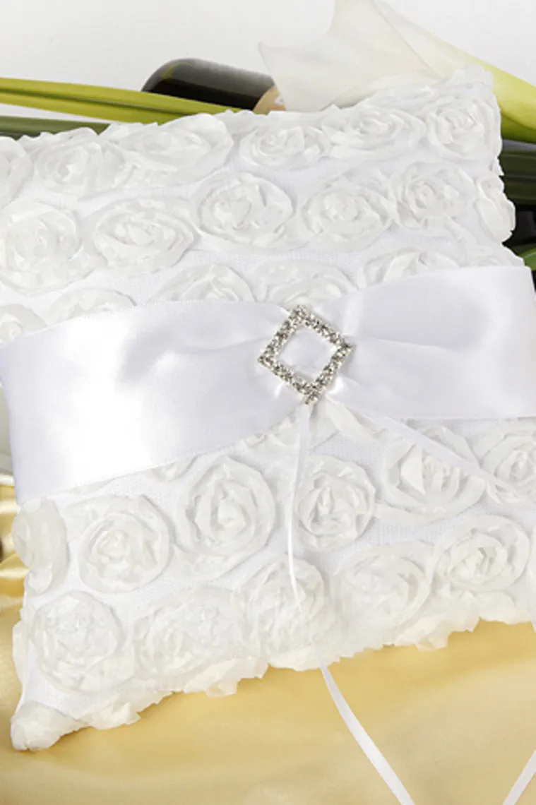 Rose Ring Pillow With Sash