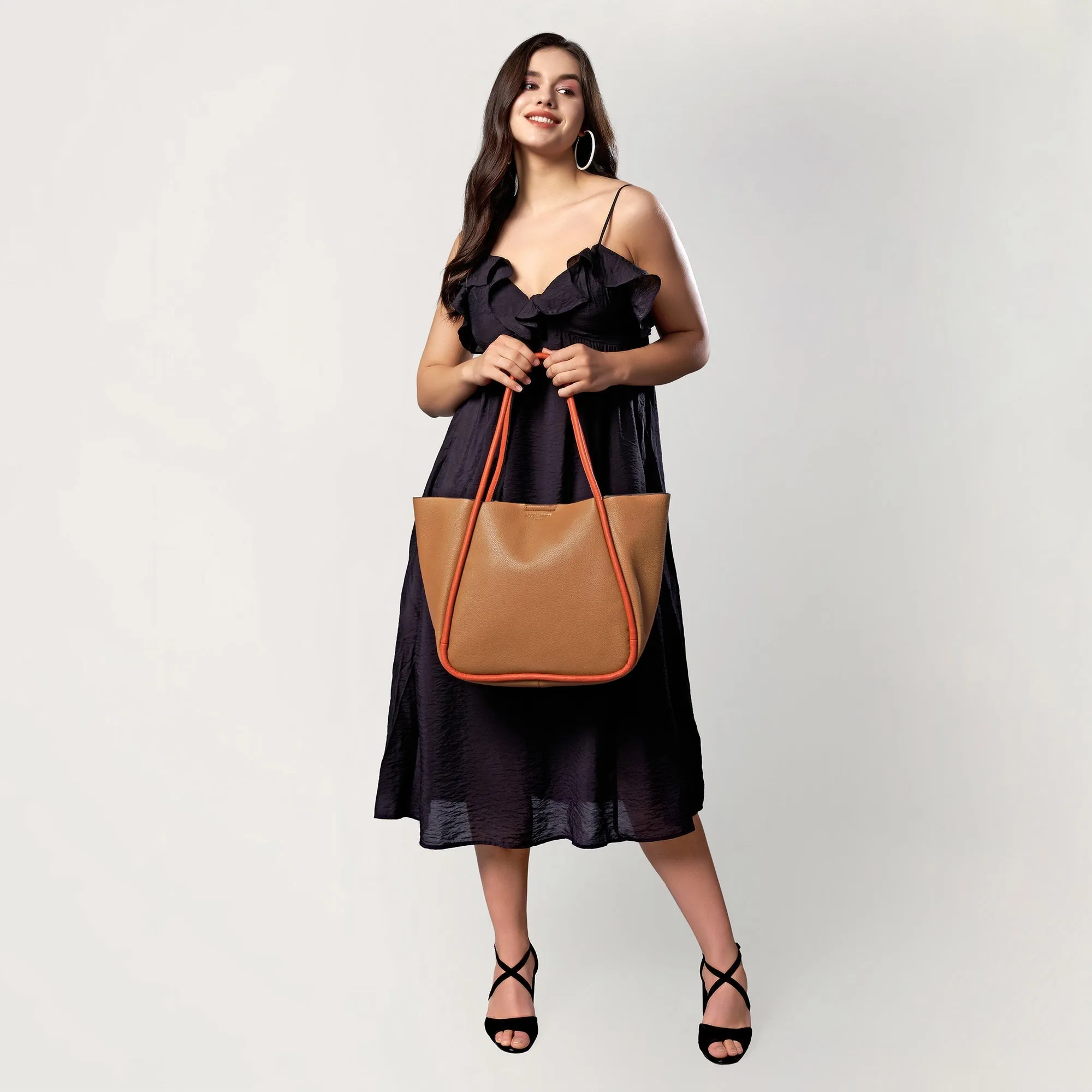 Tan Contrast Piping Shoulder Bag