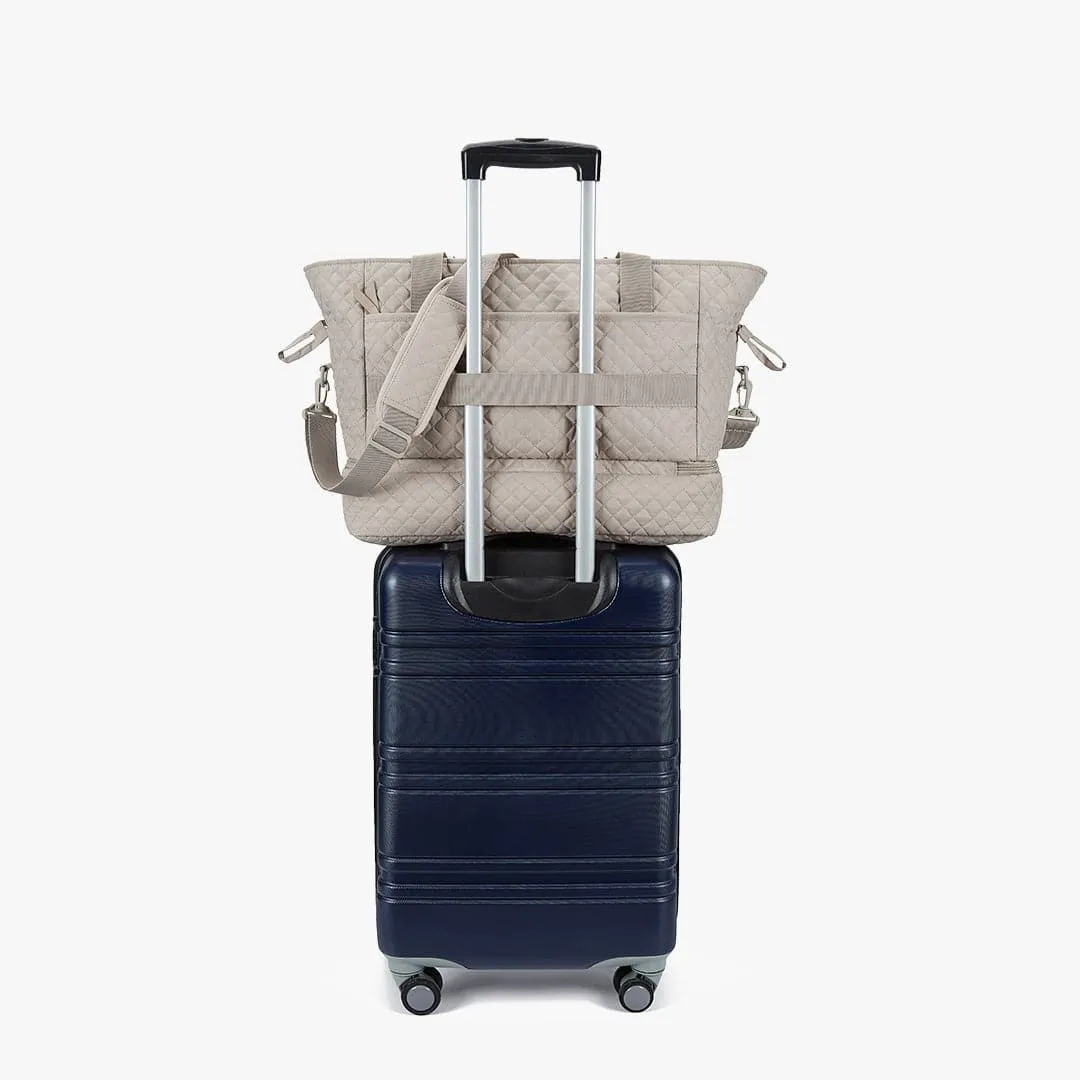 The Wanderland Travel Duffle